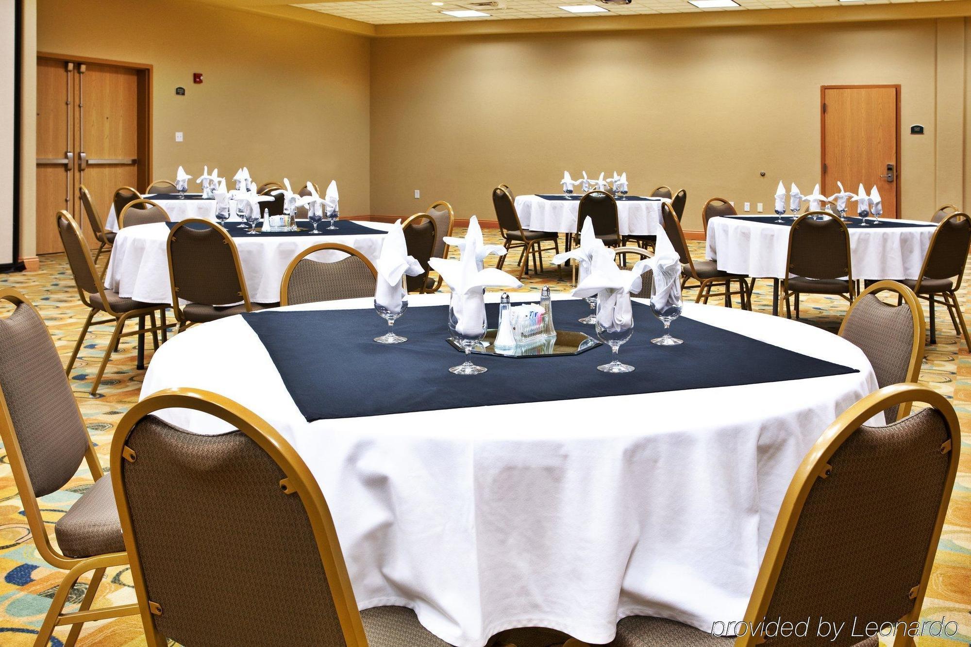 Holiday Inn Houma By Ihg Restaurant photo